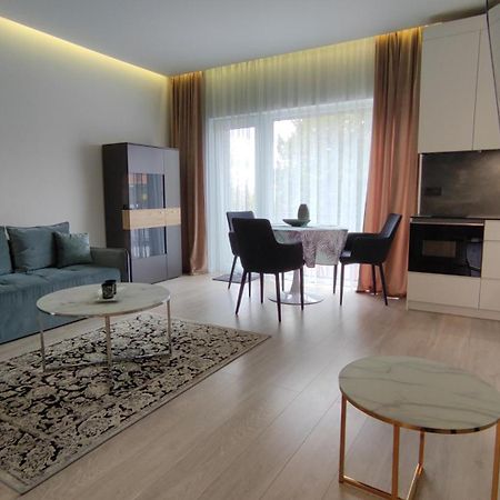 New J&R Apartment Near Girstutis, Free Private Parking & Self Check-In Kaunas Luaran gambar
