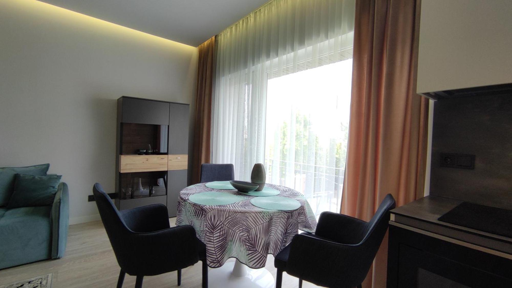New J&R Apartment Near Girstutis, Free Private Parking & Self Check-In Kaunas Luaran gambar