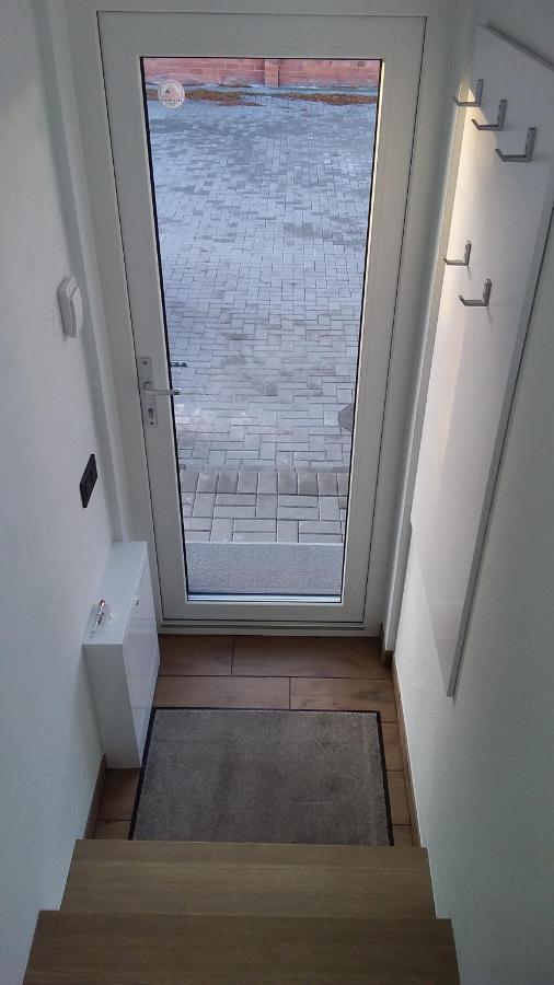 New J&R Apartment Near Girstutis, Free Private Parking & Self Check-In Kaunas Luaran gambar