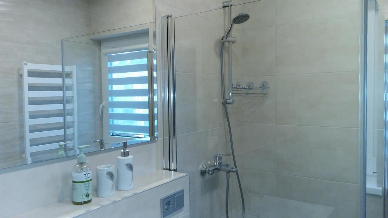 New J&R Apartment Near Girstutis, Free Private Parking & Self Check-In Kaunas Luaran gambar